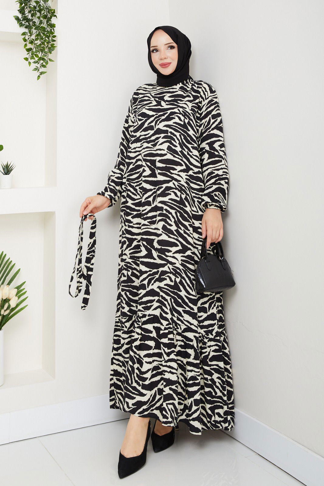 Siyah Zebra Desen Dokuma Viskon Elbise LC-37-SIYAH